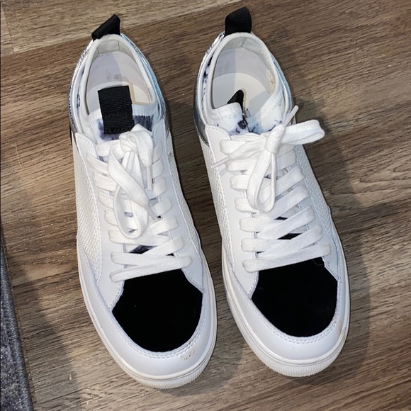 Steve Madden Bliss Sneakers - Picture 6 of 8